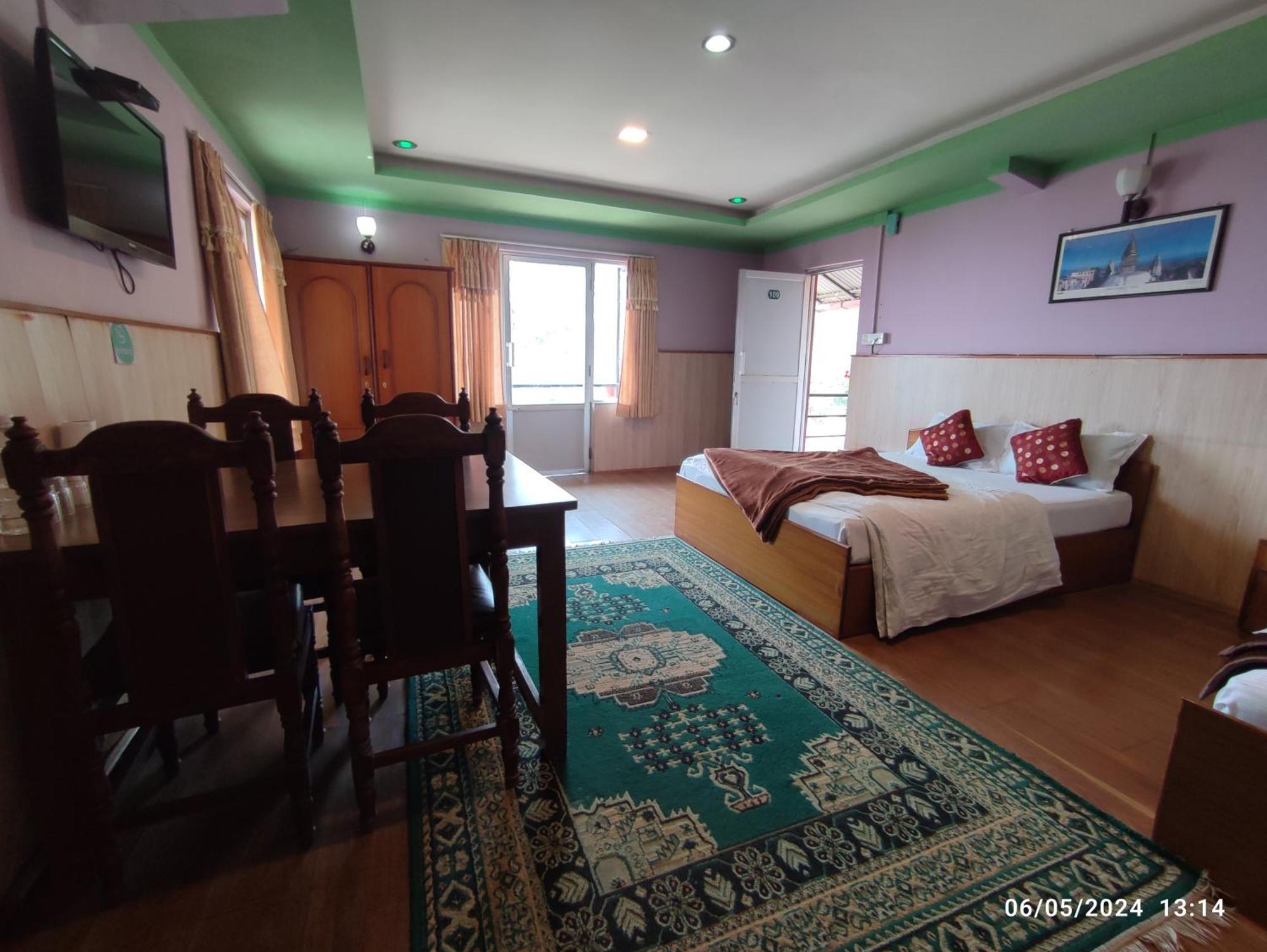 Hotel Mount Paradise Nagarkot Bagian luar foto
