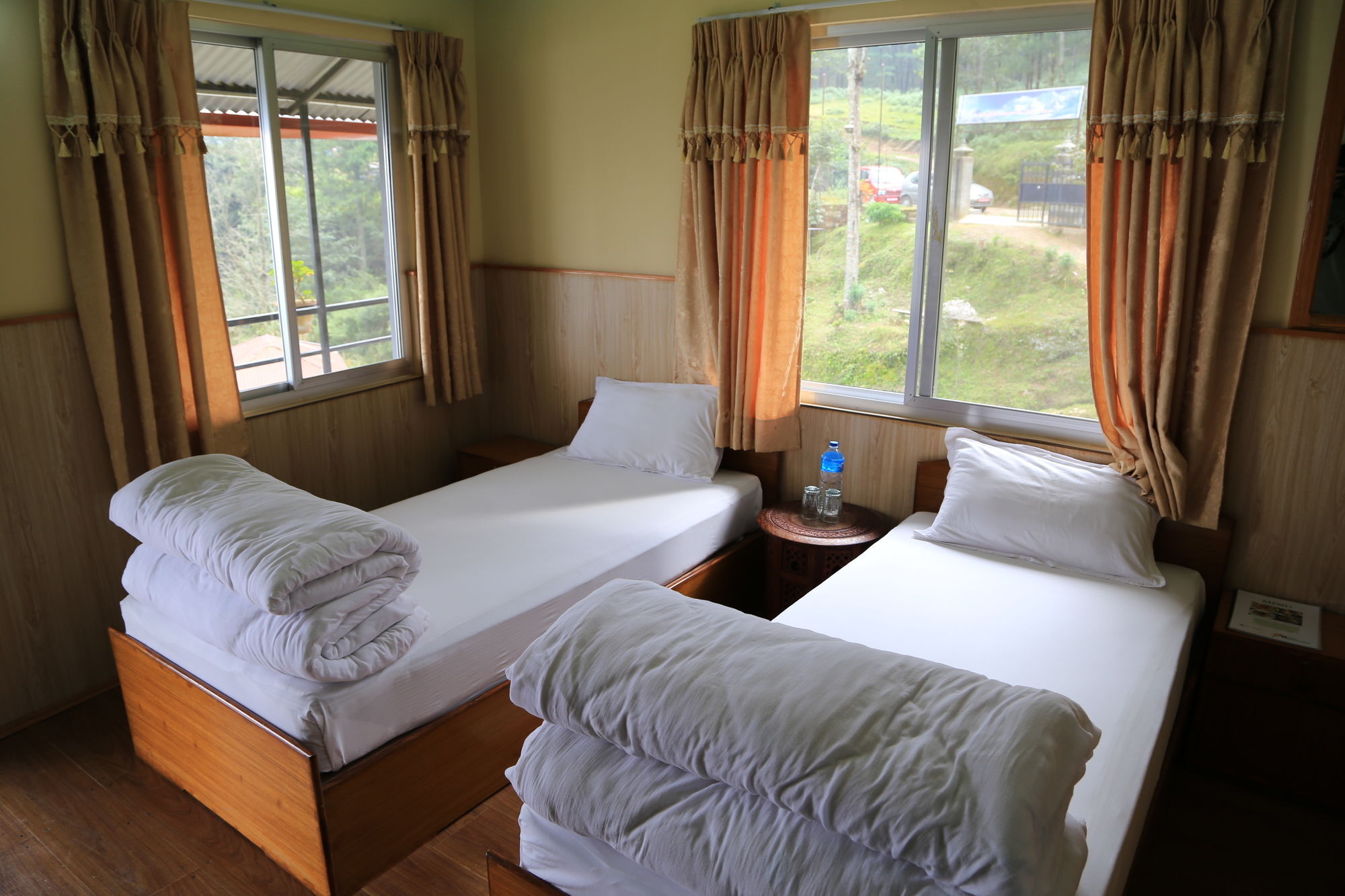 Hotel Mount Paradise Nagarkot Bagian luar foto